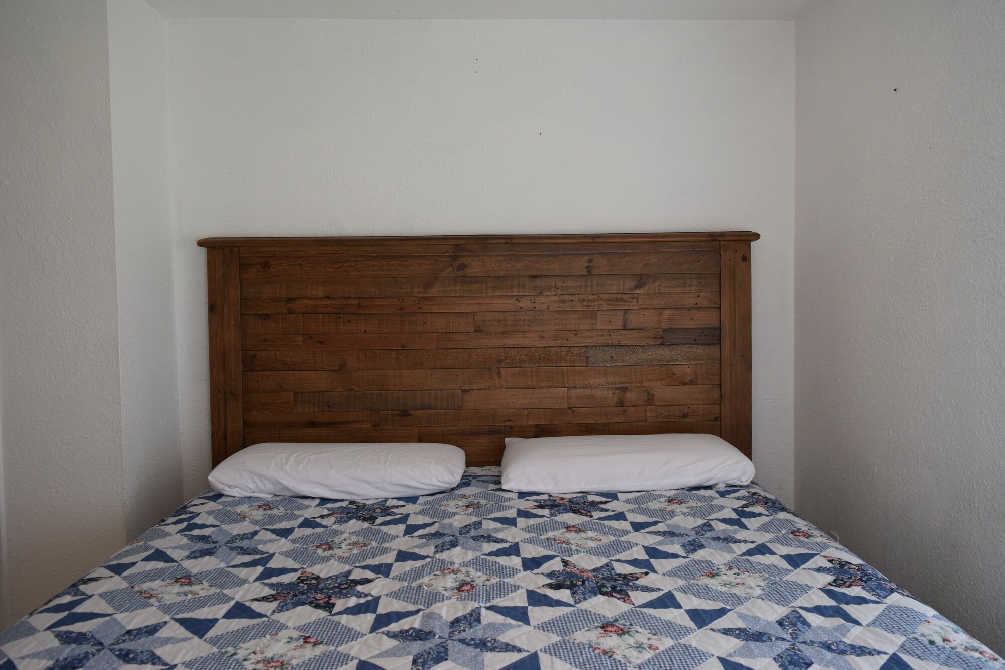 2 chambres, draps fournis