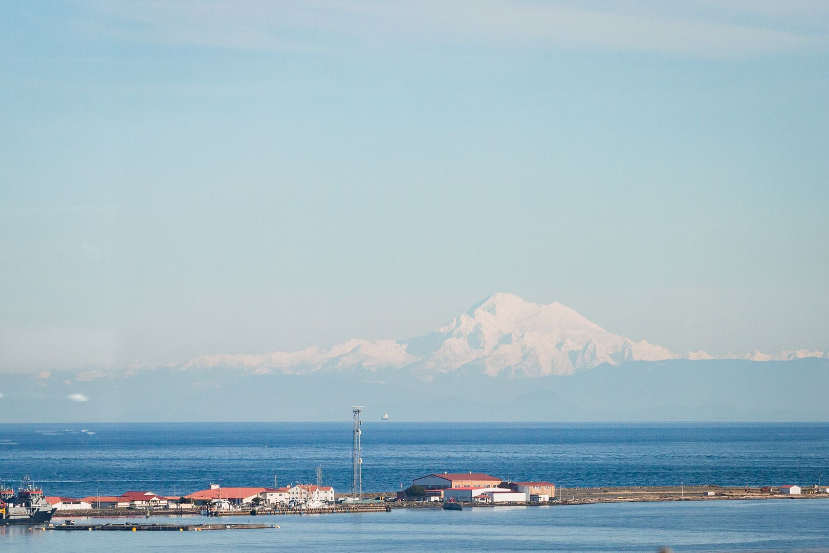 Beautiful sweeping views of Olympic Mountains and Straits of Juan de Fuca