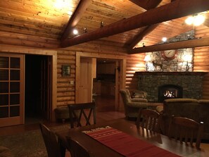 Dining - Peaceful & Beautiful Idaho Log Lodge w/ Activities (Rigby)