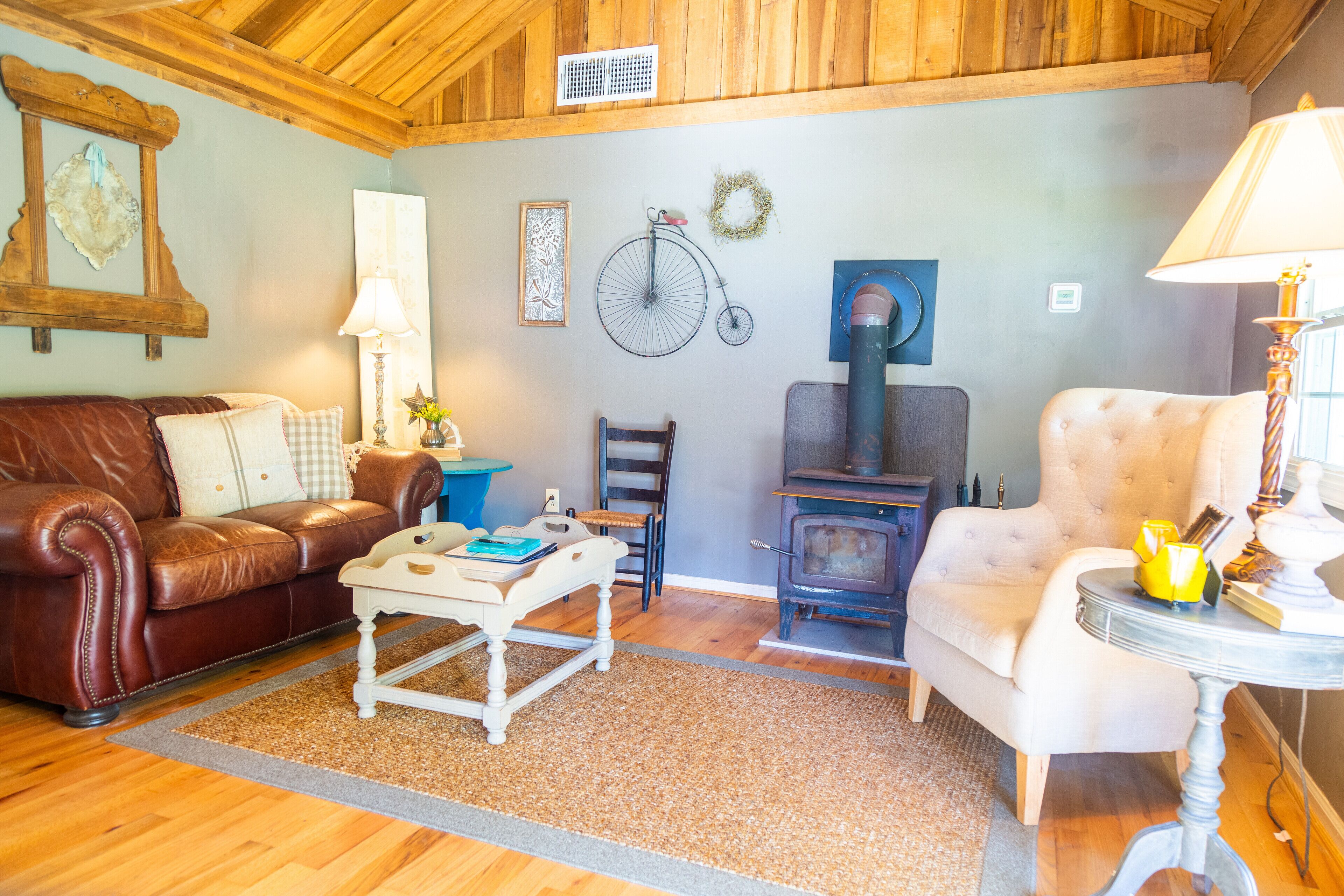 Charming Cottage in Quaint Village