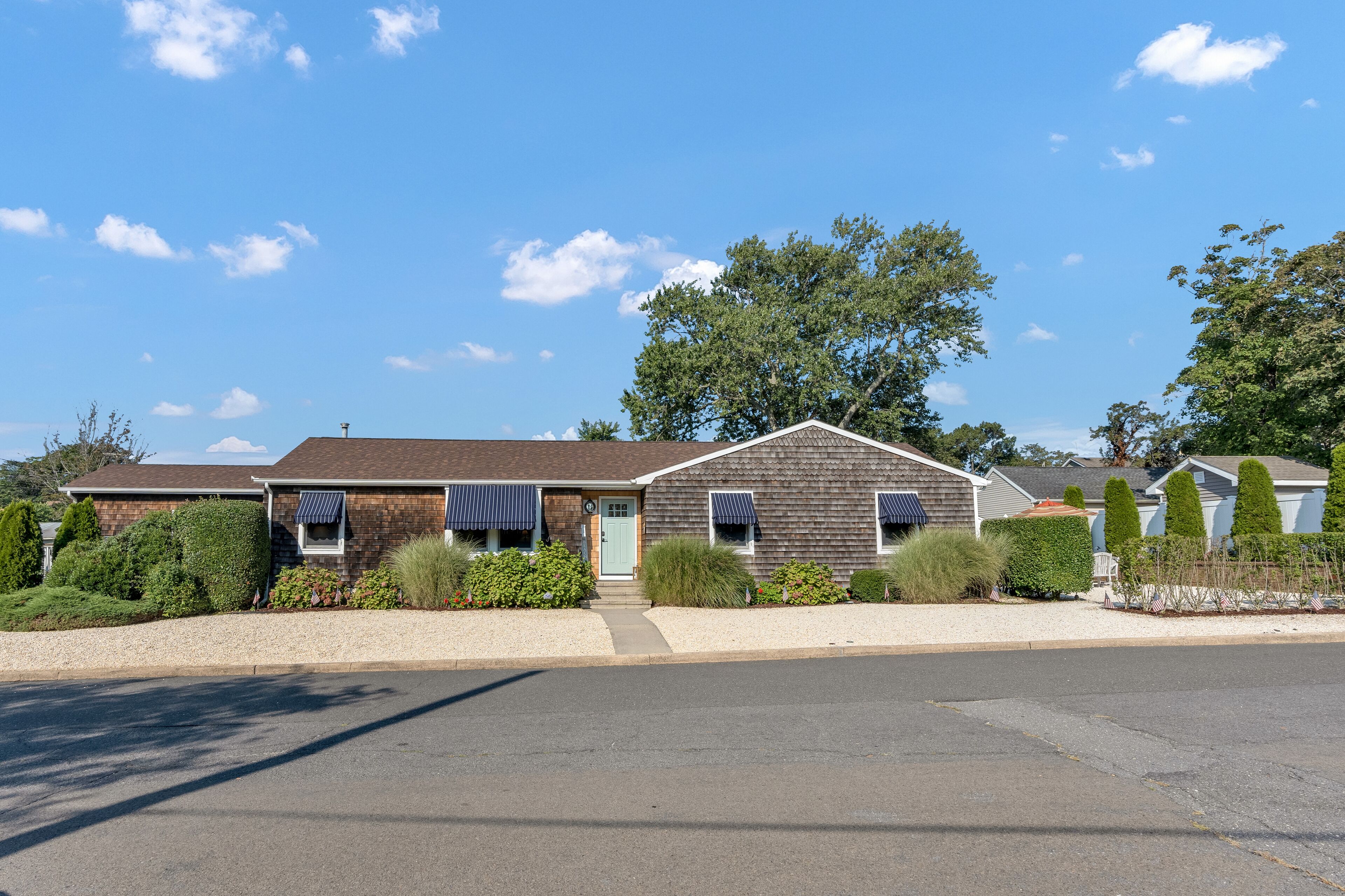 Lovely Spring Lake Home, WINTER RENTAL AVAILABLE