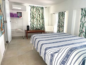 3 chambres, bureau, fer et planche à repasser, Wi-Fi gratuit