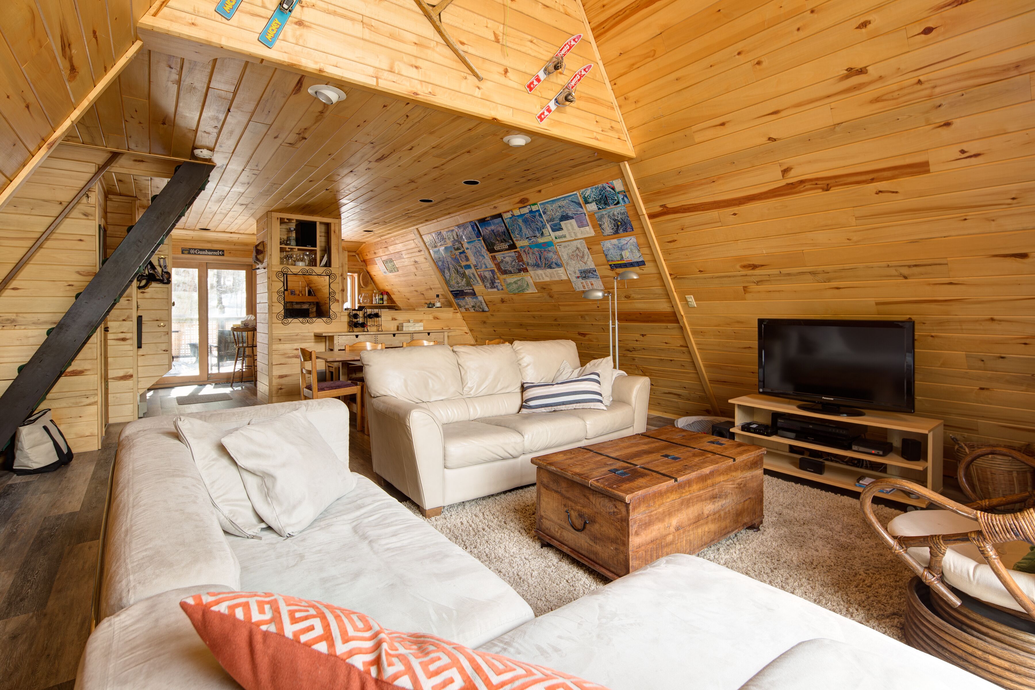 Ski In, Ski Out To Bunny Hill.