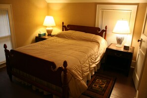 4 habitaciones, tabla de planchar con plancha y cuna de viaje
