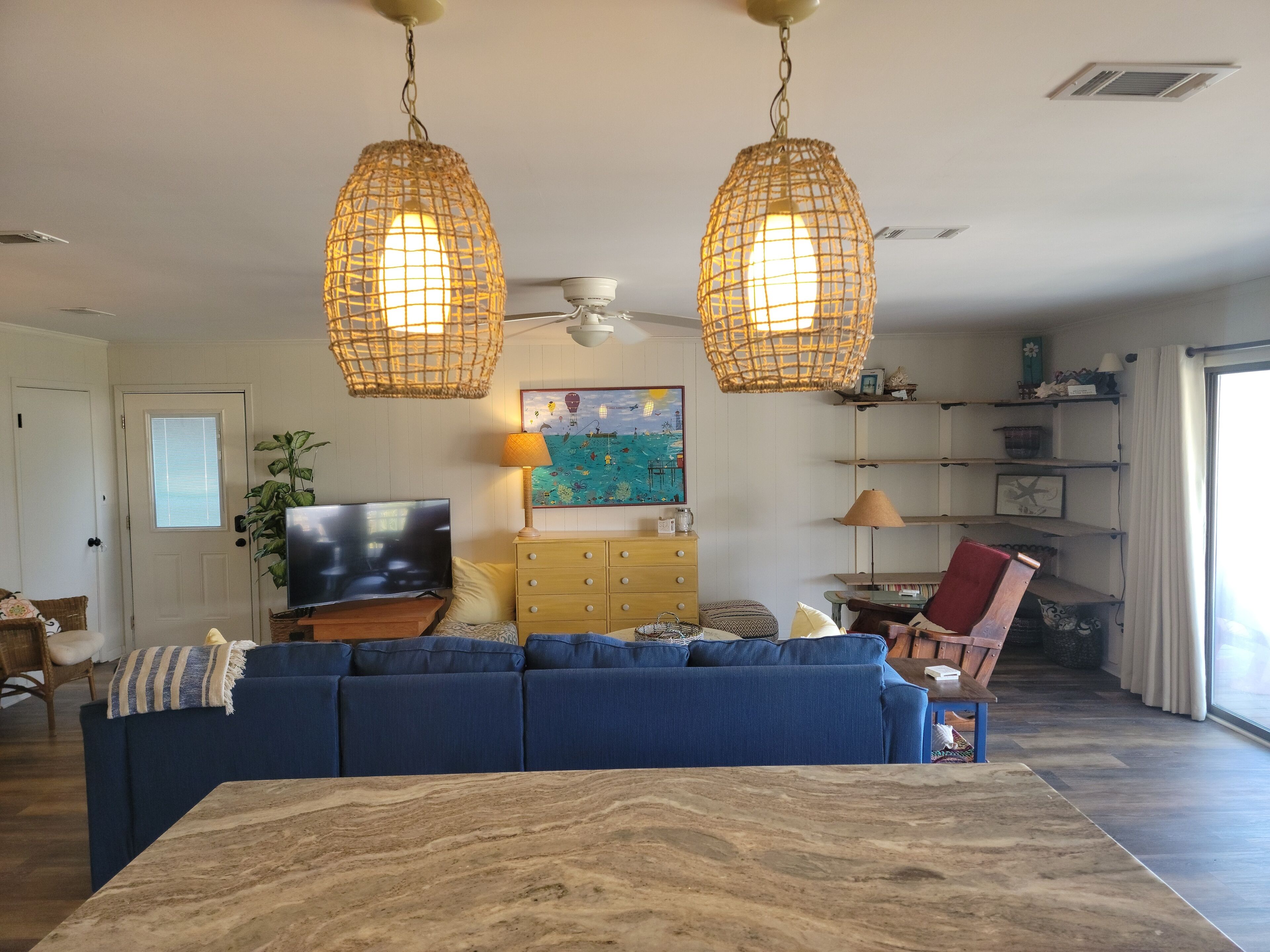 Smart TV, DVD player, books