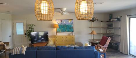 Smart TV, DVD player, books