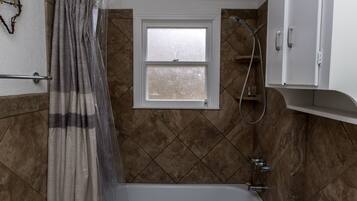 Towels, soap, shampoo, toilet paper