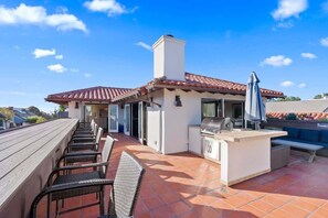 Outdoor dining - Highest Rated in Unmatched Location (Carmel-By-The-Sea)