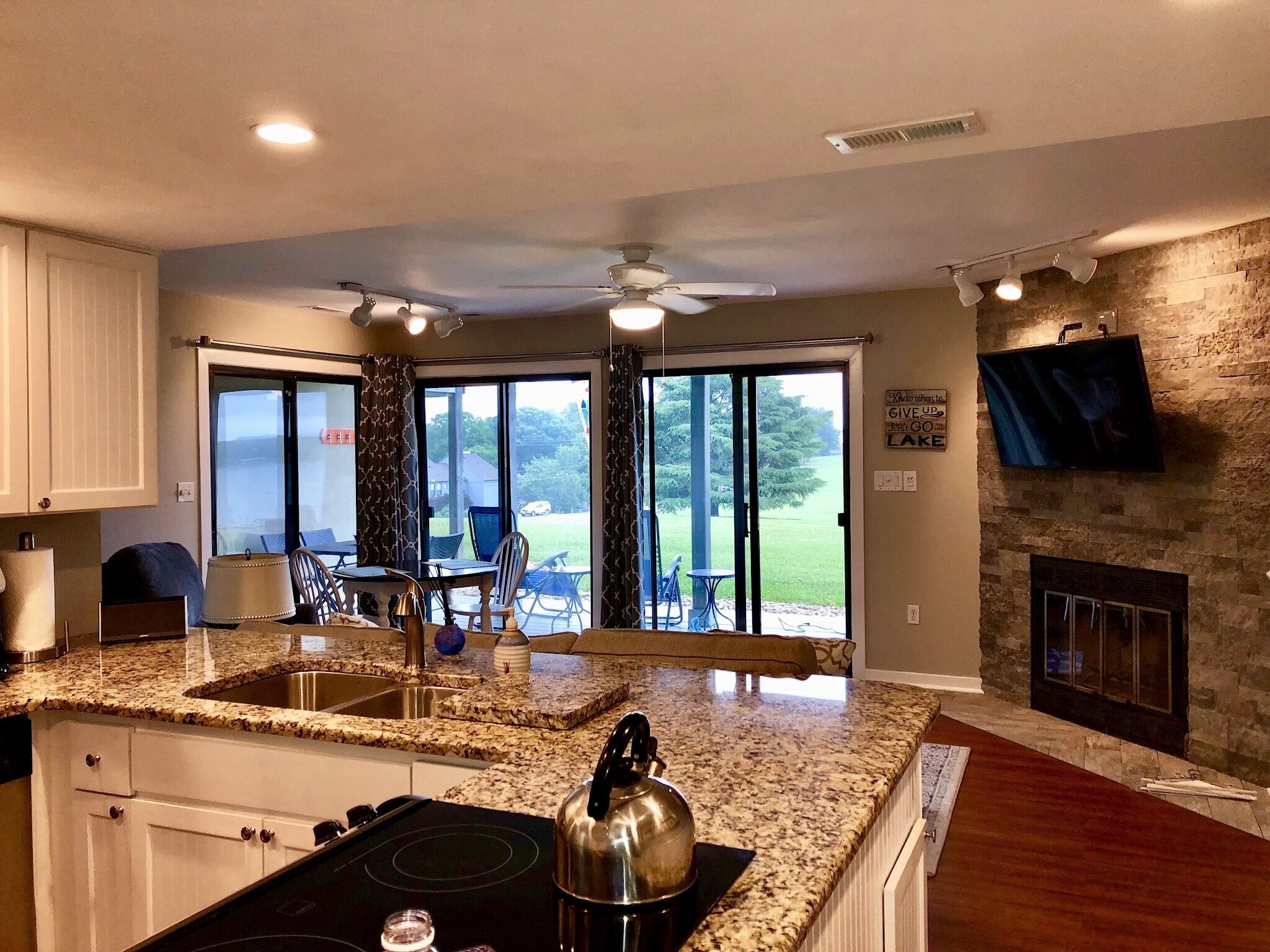 Book for fall and VT home games!! Rates drop in October!