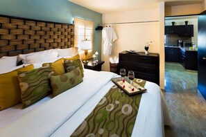 1 habitación, escritorio, tabla de planchar con plancha y wifi 