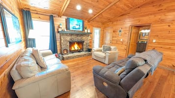 Smart TV, chimenea, reproductor de DVD y estéreo