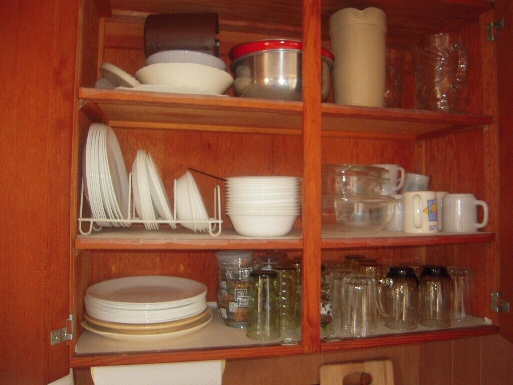 Cozy waterfront cottage with semi-private beach! 