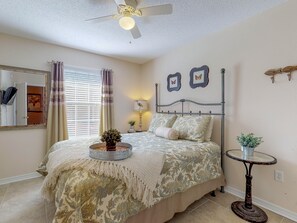 4 bedrooms, iron/ironing board, free WiFi, bed sheets