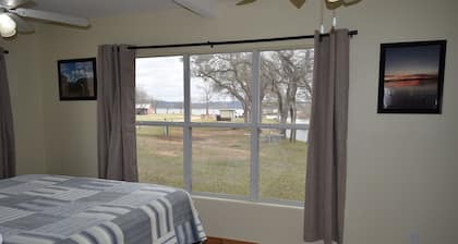 Cabin at Texas Hills RV Haven on Lake Buchanan