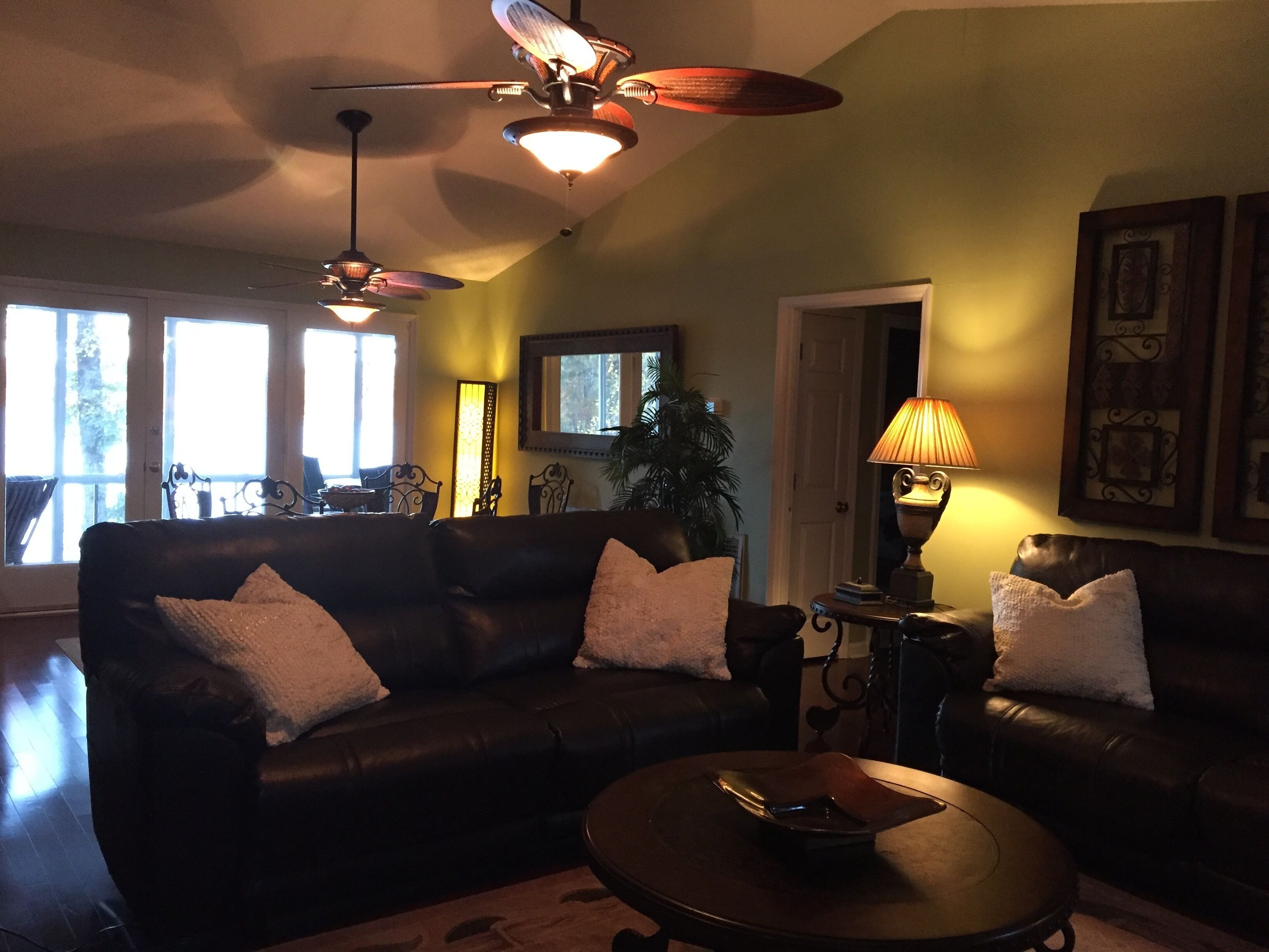 Peaceful Lakefront, Spectacular View, Spacious 2 Level, 30 Min from Auburn