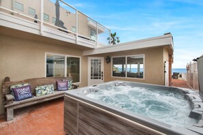 Terrace/patio - Deluxe Oceanfront Beach House I Luxury Hot Tub I Family Game Room I On the Beach (Capistrano Beach)