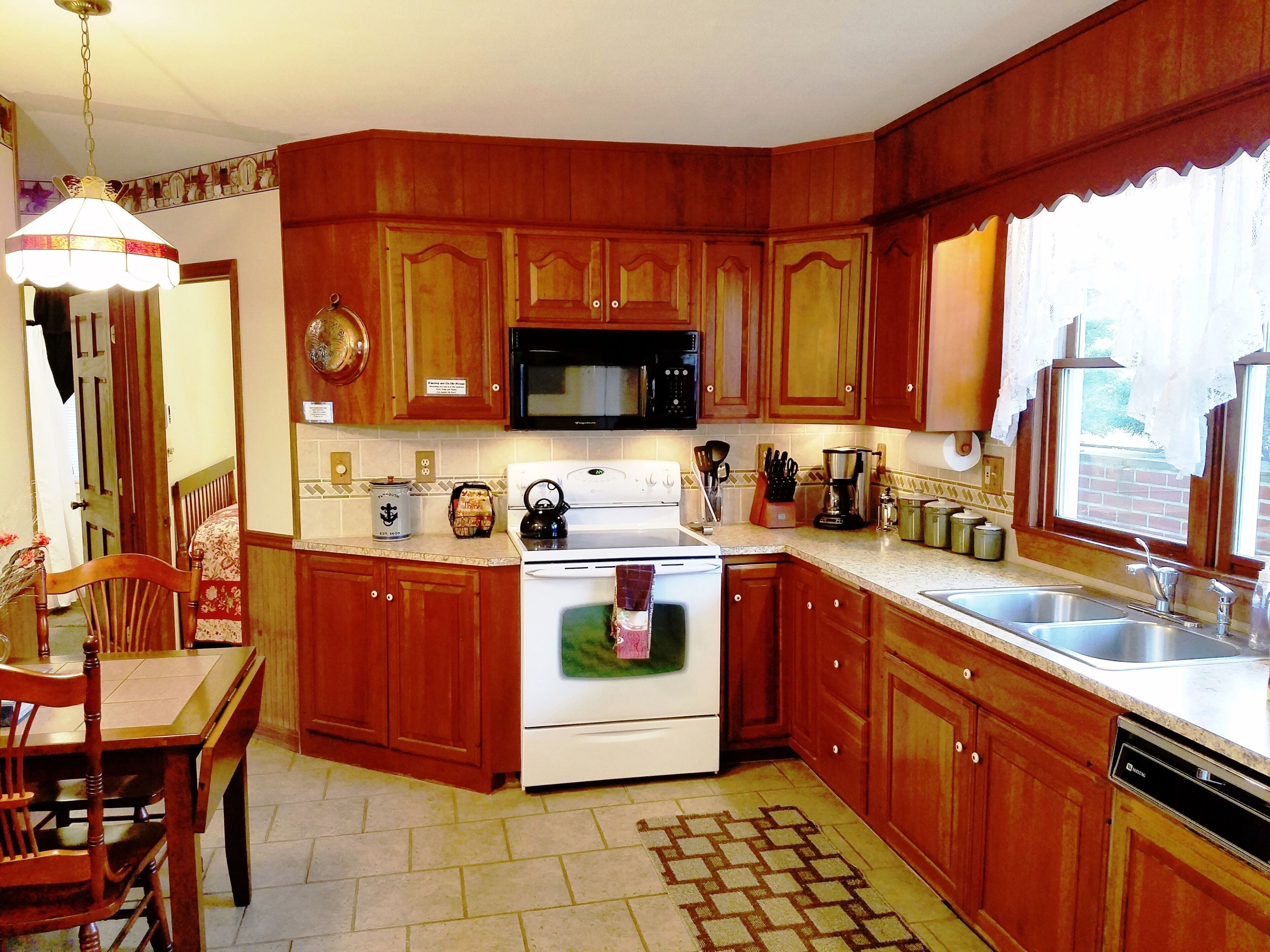 Beautiful riverfront home surrounded by Amish farms in Lancaster