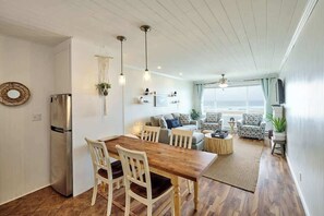 Interior - Gorgeous Beachfront Suite On Second Floor - Sleeps 4 - Pool and Sauna! (Lincoln City)