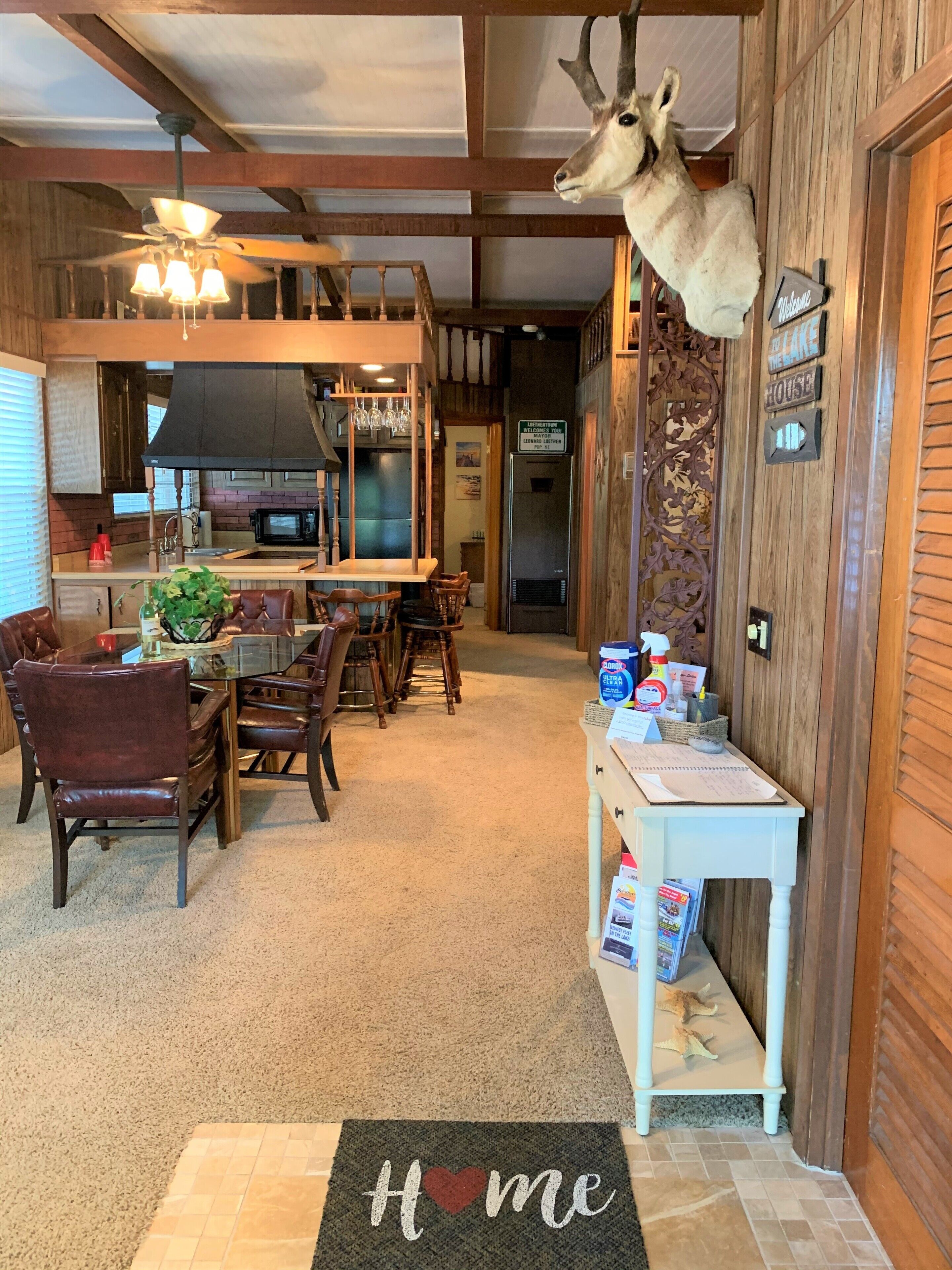 Spacious Large Family Lake Home For Rent 