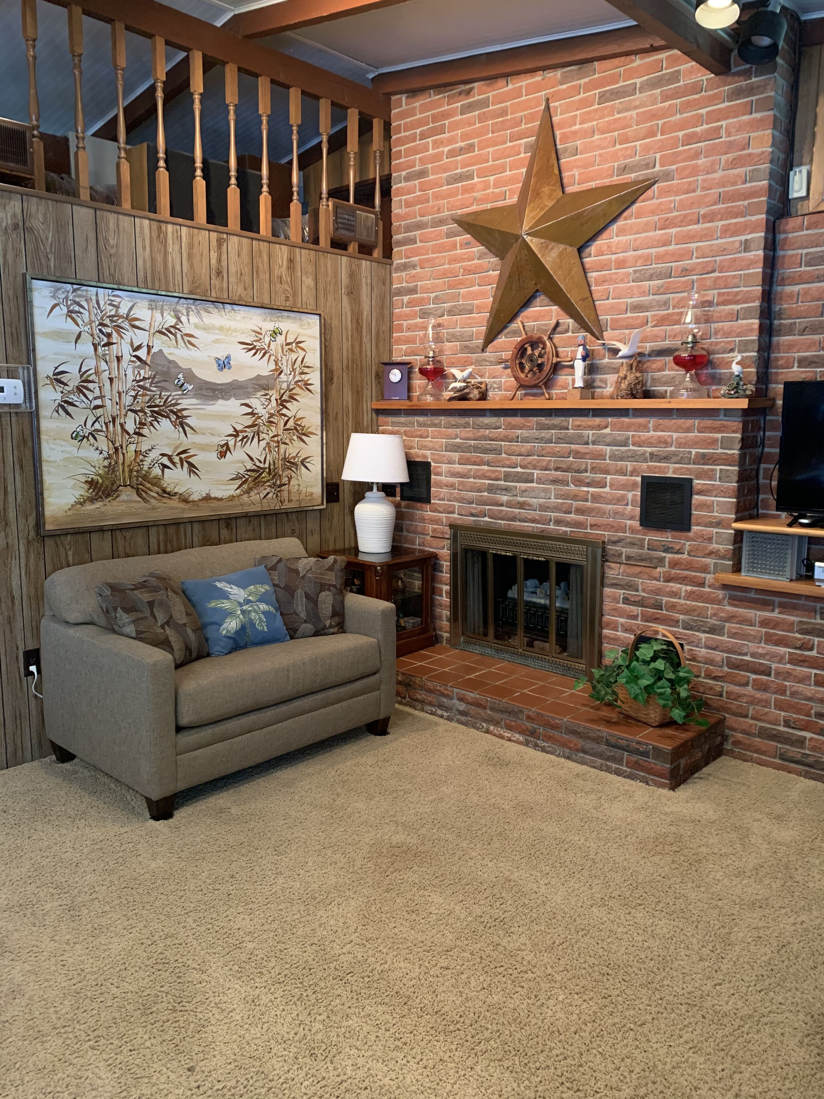 Spacious Large Family Lake Home For Rent 