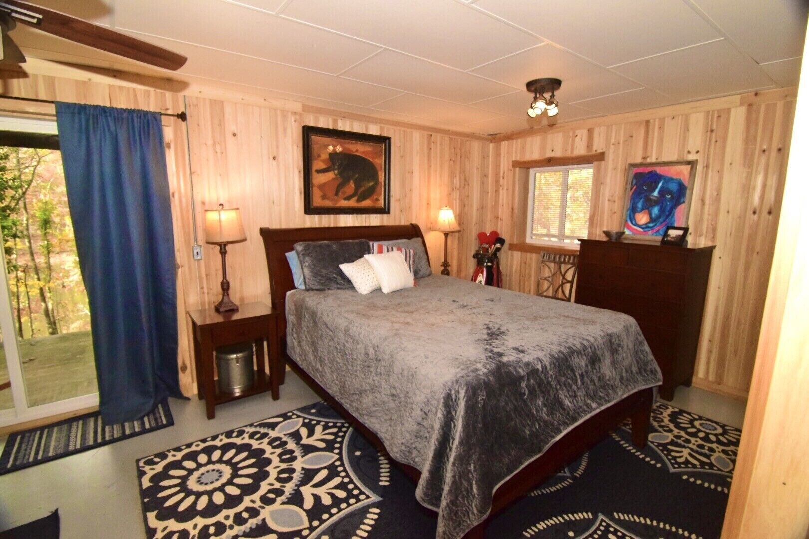 Social Distancing Gem! Pet friendly with Hot Tub & Private Dock