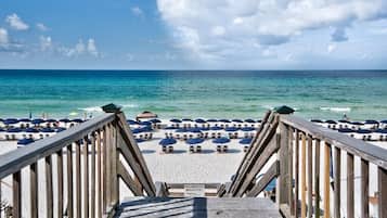 Beach nearby, sun-loungers, beach towels