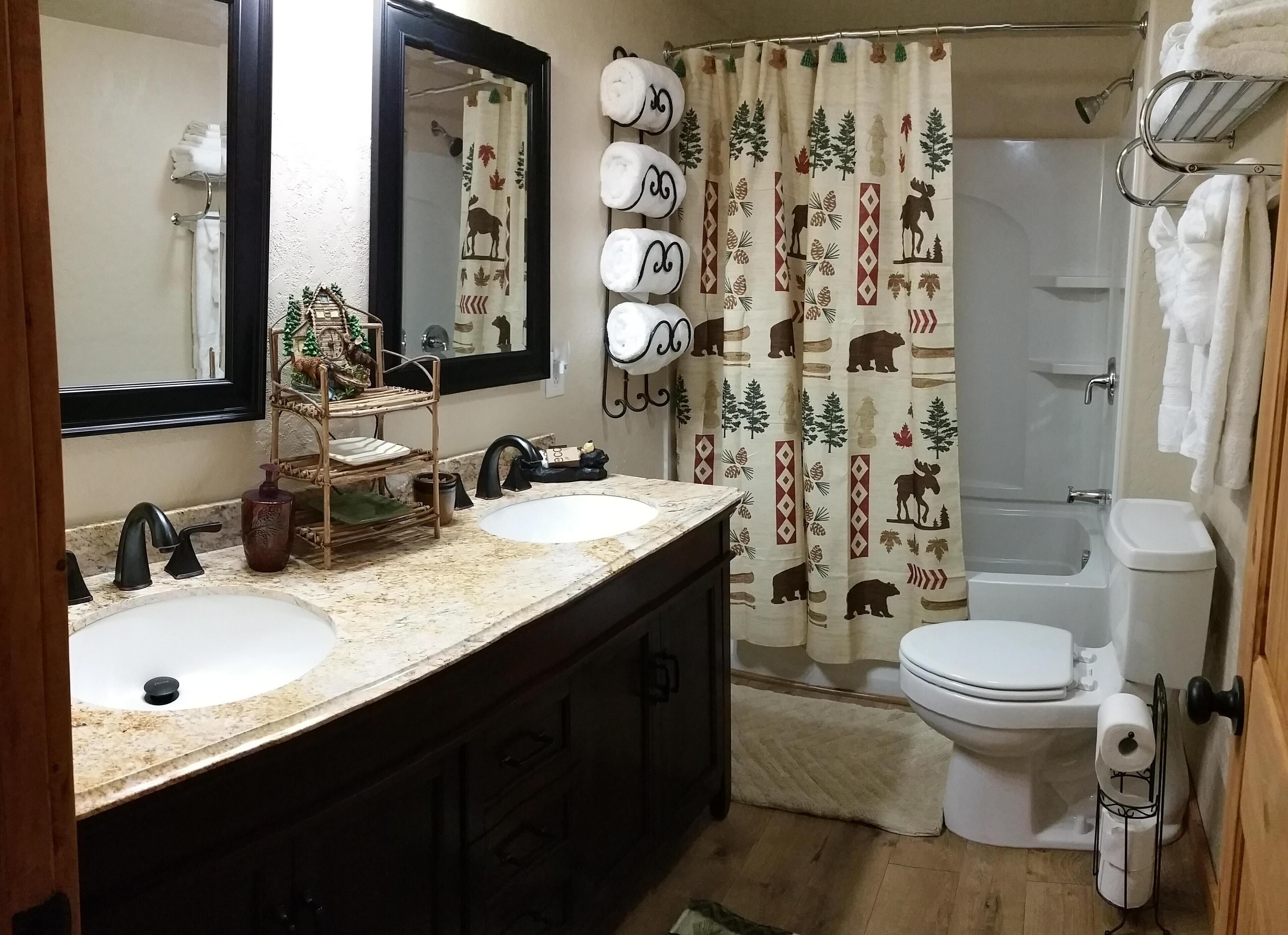 12 Minute Drive to Glacier National Park from the Bear Den At Lazy Bear Lodging