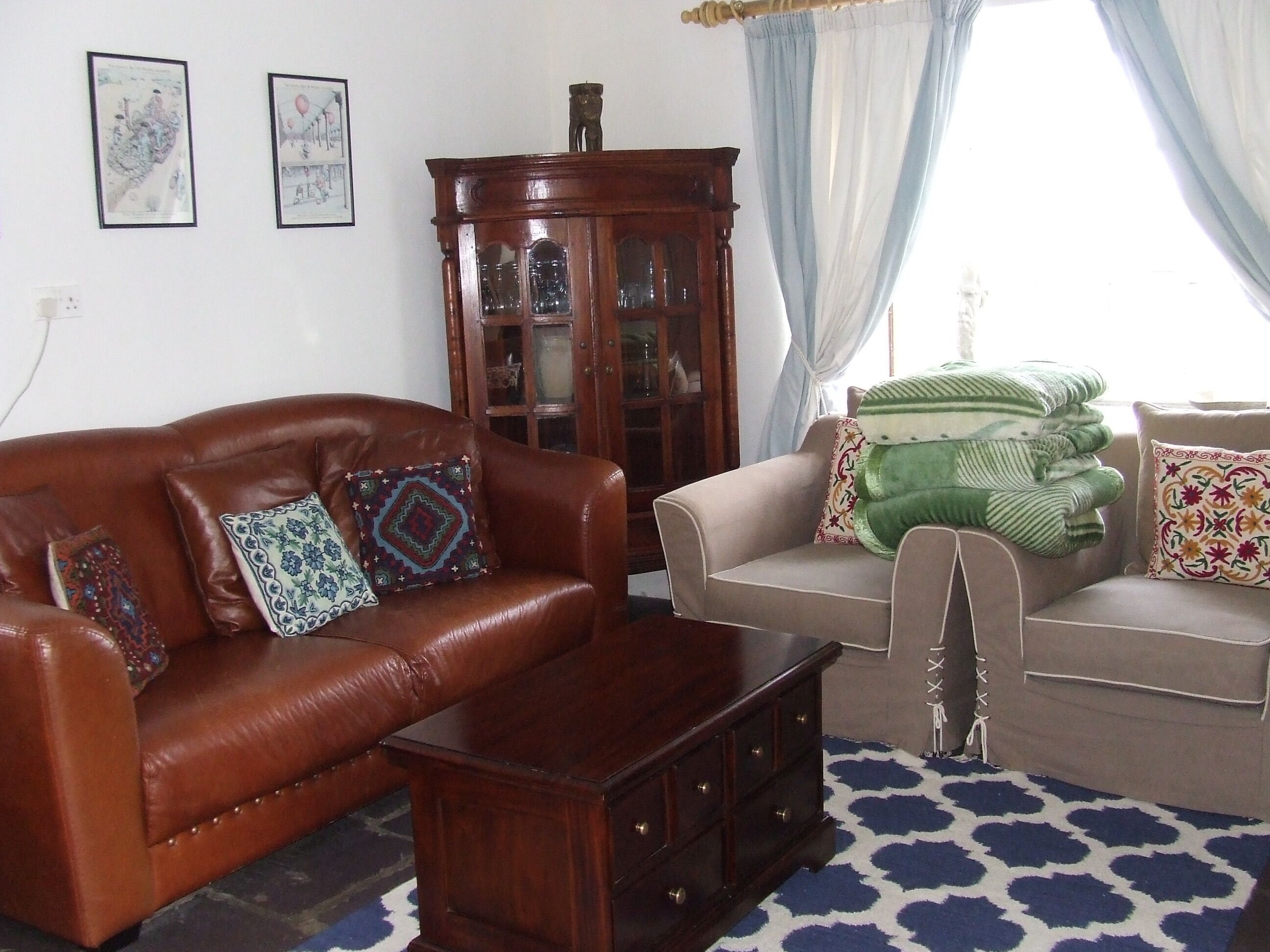 Sweet Cottage on a Headland -Beside a Beautiful Beach on the Wild Atlantic Way 