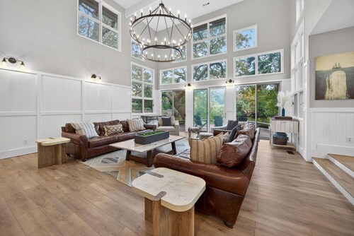 Hands-Down Best Deal in Kiawah!