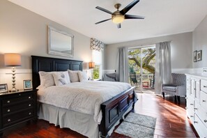 4 chambres, fer et planche à repasser, Wi-Fi, draps fournis