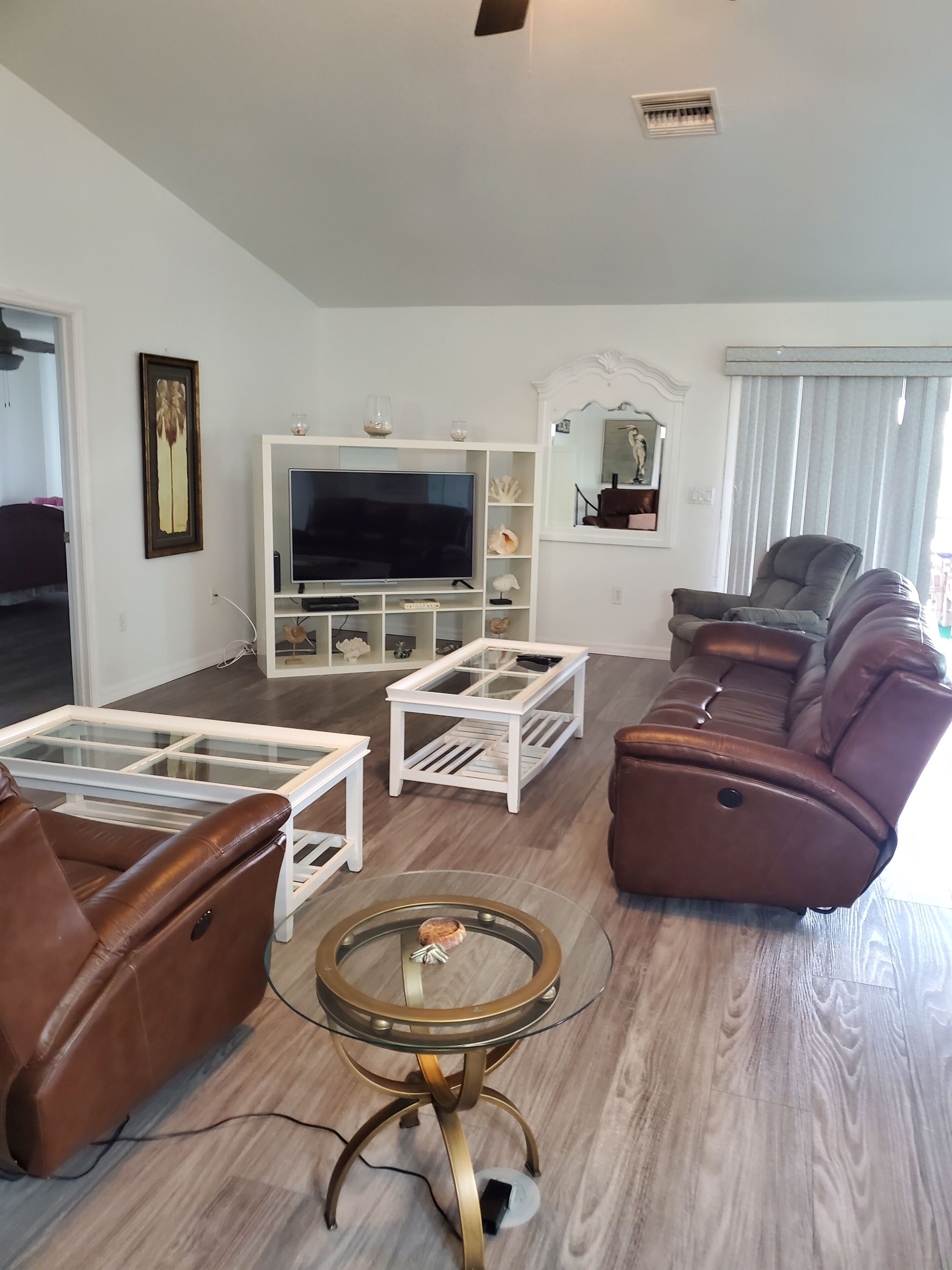 EZ gulf access, lg. dock, great views , discounted monthly rates 
