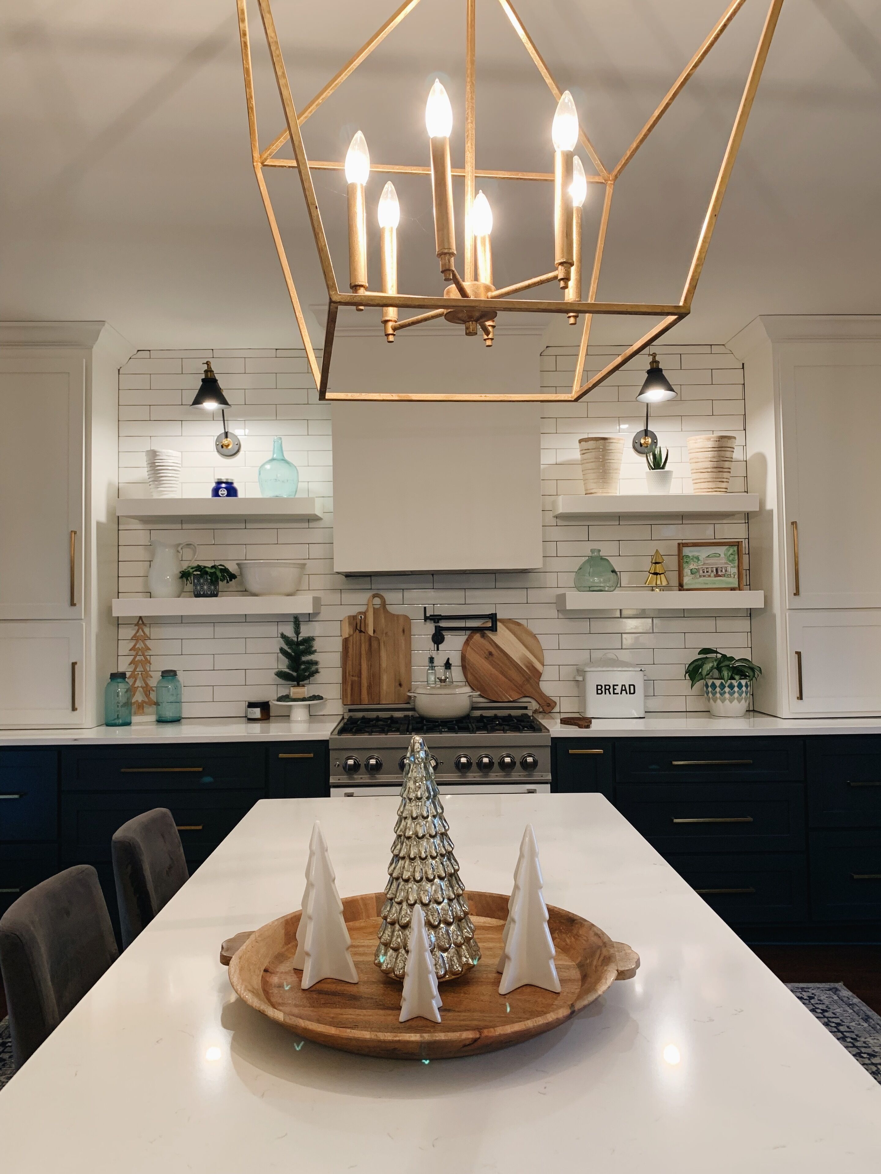 Cozy Home W/ Privacy, Yet Minutes From All The Action