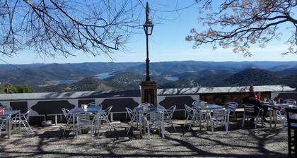 Kaunis talo luonnetta ~ Aracena Natural Park ~ 45 minuutin ajomatkan päässä Sevi