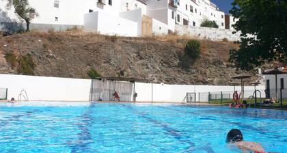 Lovely house with character ~ Aracena Natural Park ~ 45 Minutes Drive From Sevi
