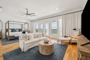 Televisión, videojuegos, reproductor de DVD y oficina 