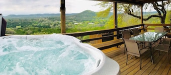 55-Acre Hill Country Escape Near Wineries/Shopping