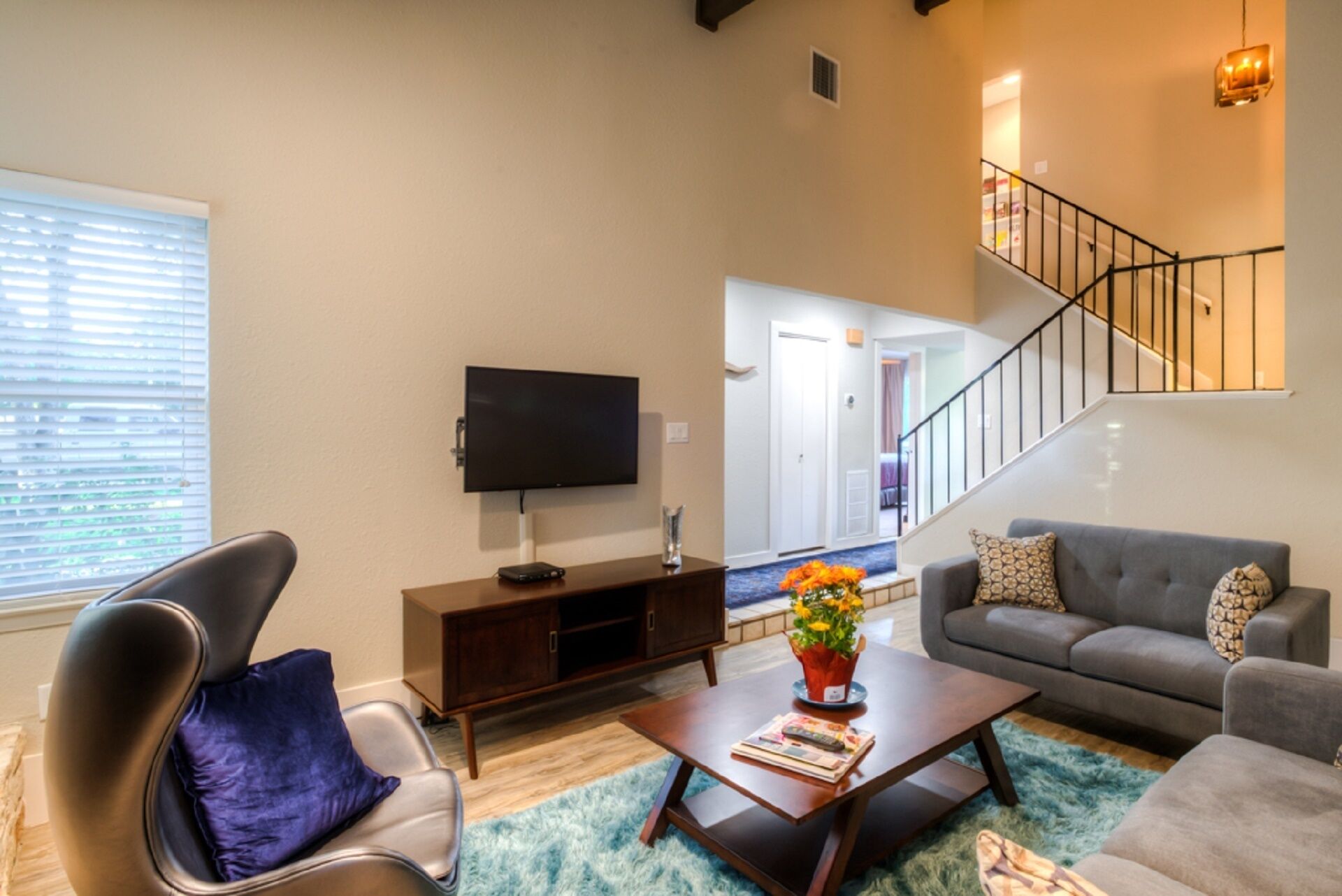 Peaceful  Oasis Private Hot Tub and Pool