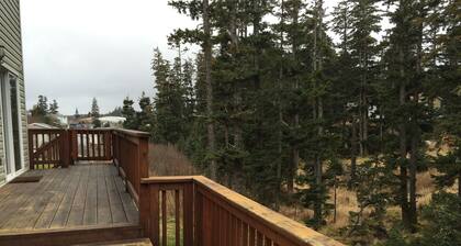 Puffin Perch - Save 25 dollars per day on Car Rental with 3 Day Booking