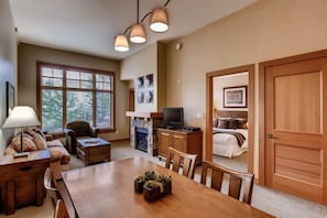 1 Schlafzimmer, Reisekinderbett, WLAN, Bettwäsche
