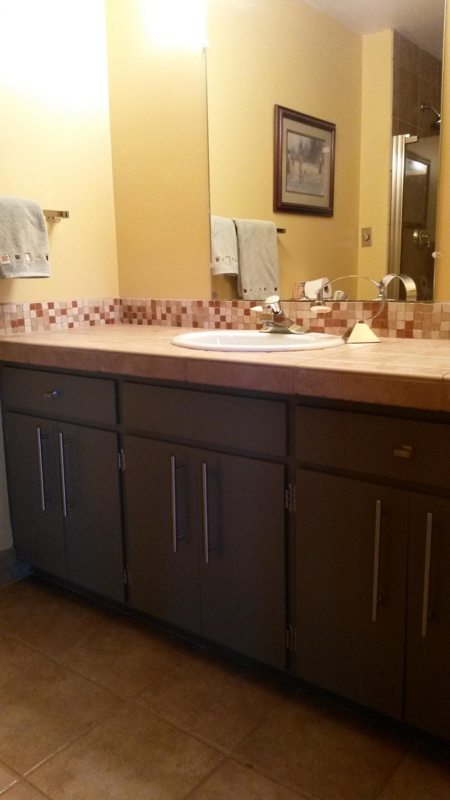 Lower Level Walk-out condo, located on the edge of a winery