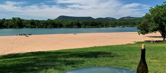 Million-dollar View & Affordable Too! Kayaks free for use