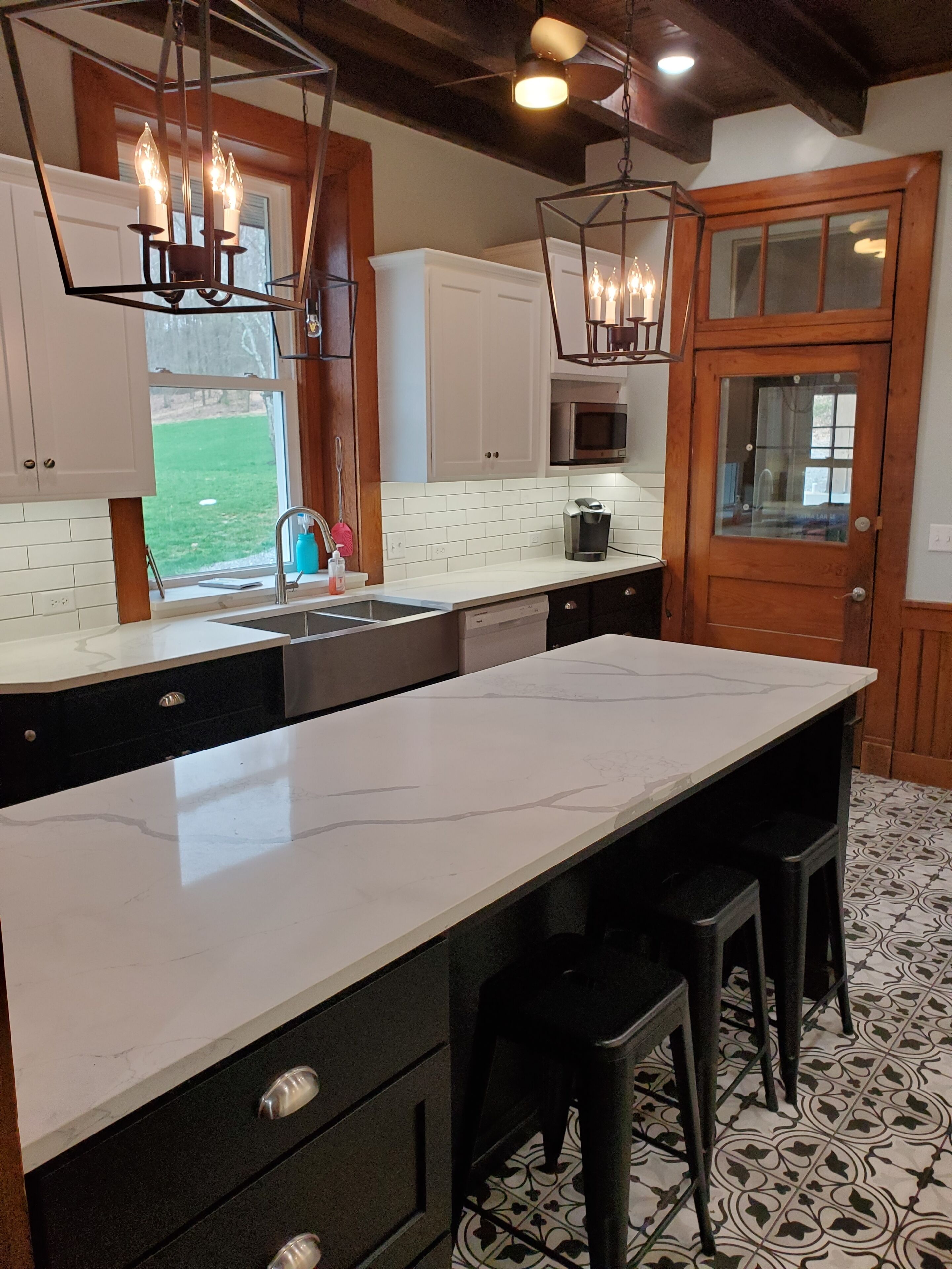 Mountain Retreat on Wooded 23 Acres  great for families and friend gatherings