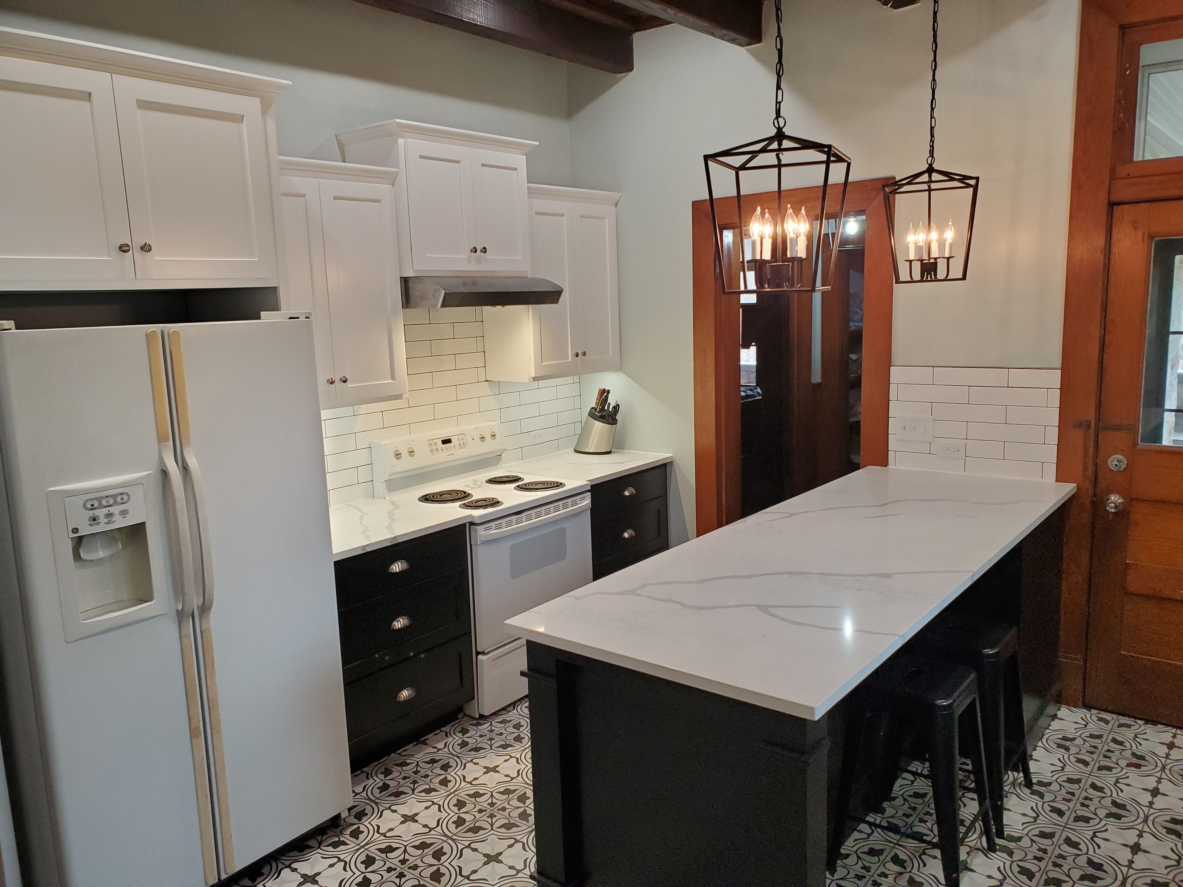 Mountain Retreat on Wooded 23 Acres  great for families and friend gatherings