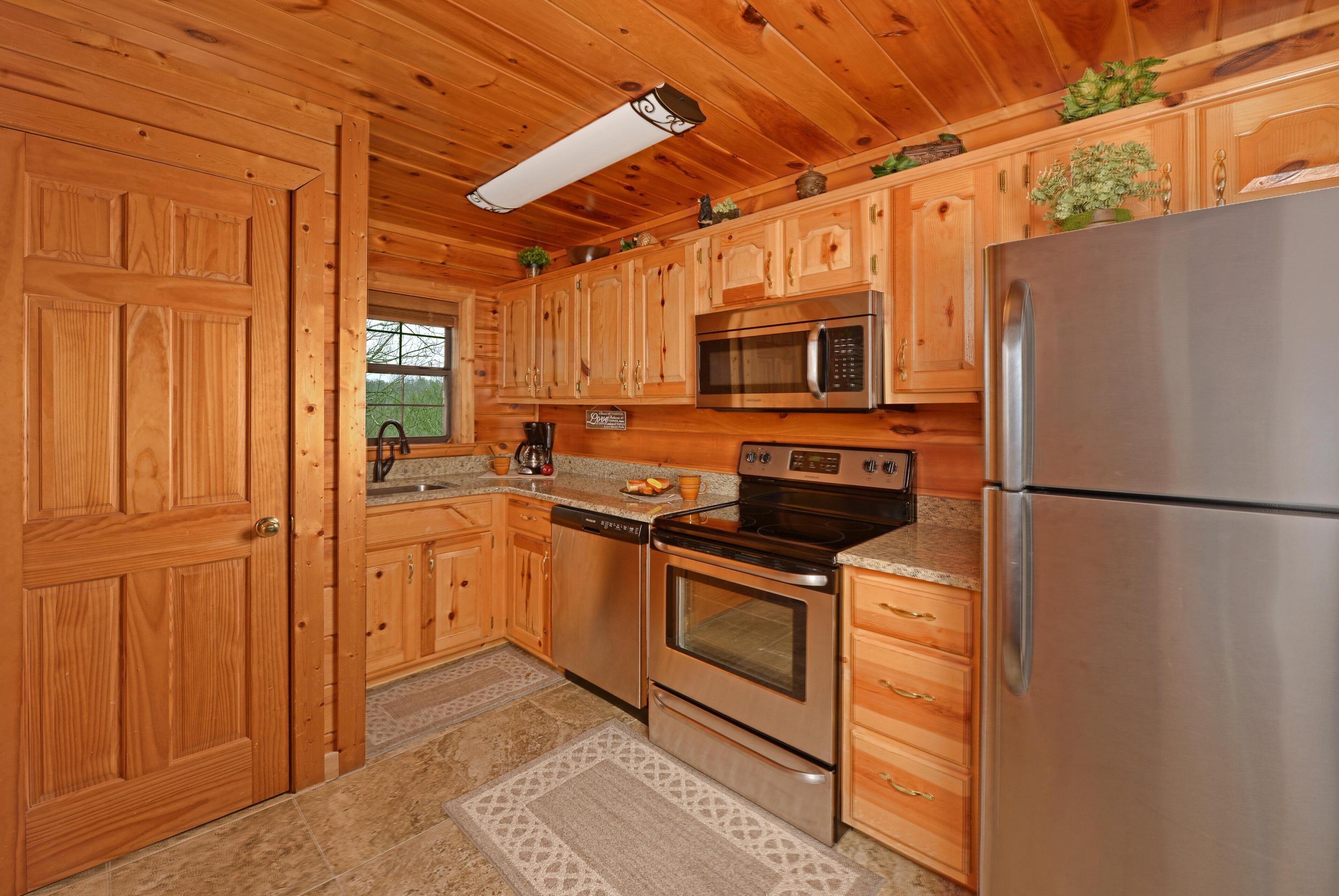 Once Upon A Time - Brand New Hot Tub!| Luxury Resort Cabin| Family Fun Games!