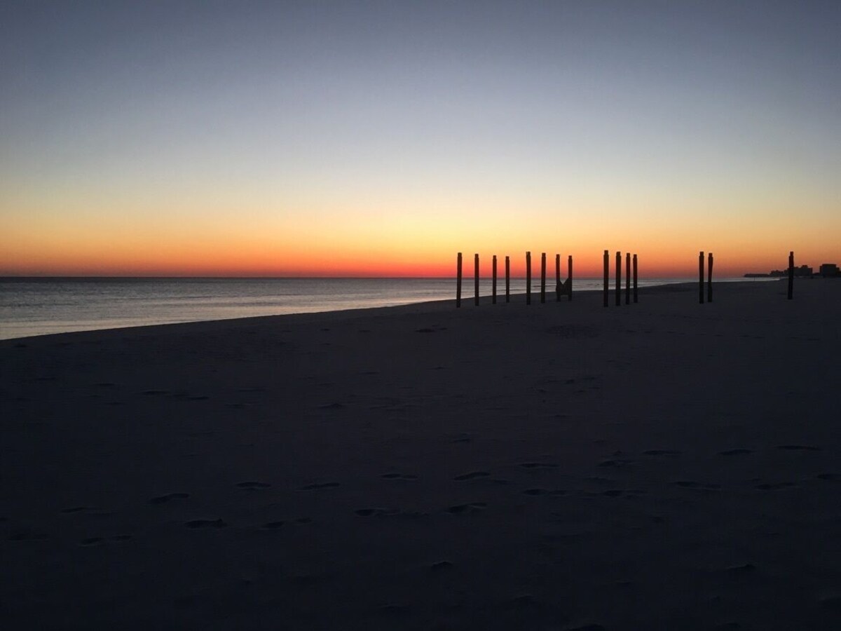 Photo 14 of Great Tarpon Getaway Sleeps 8,Pet Friendly,Steps to the Beach