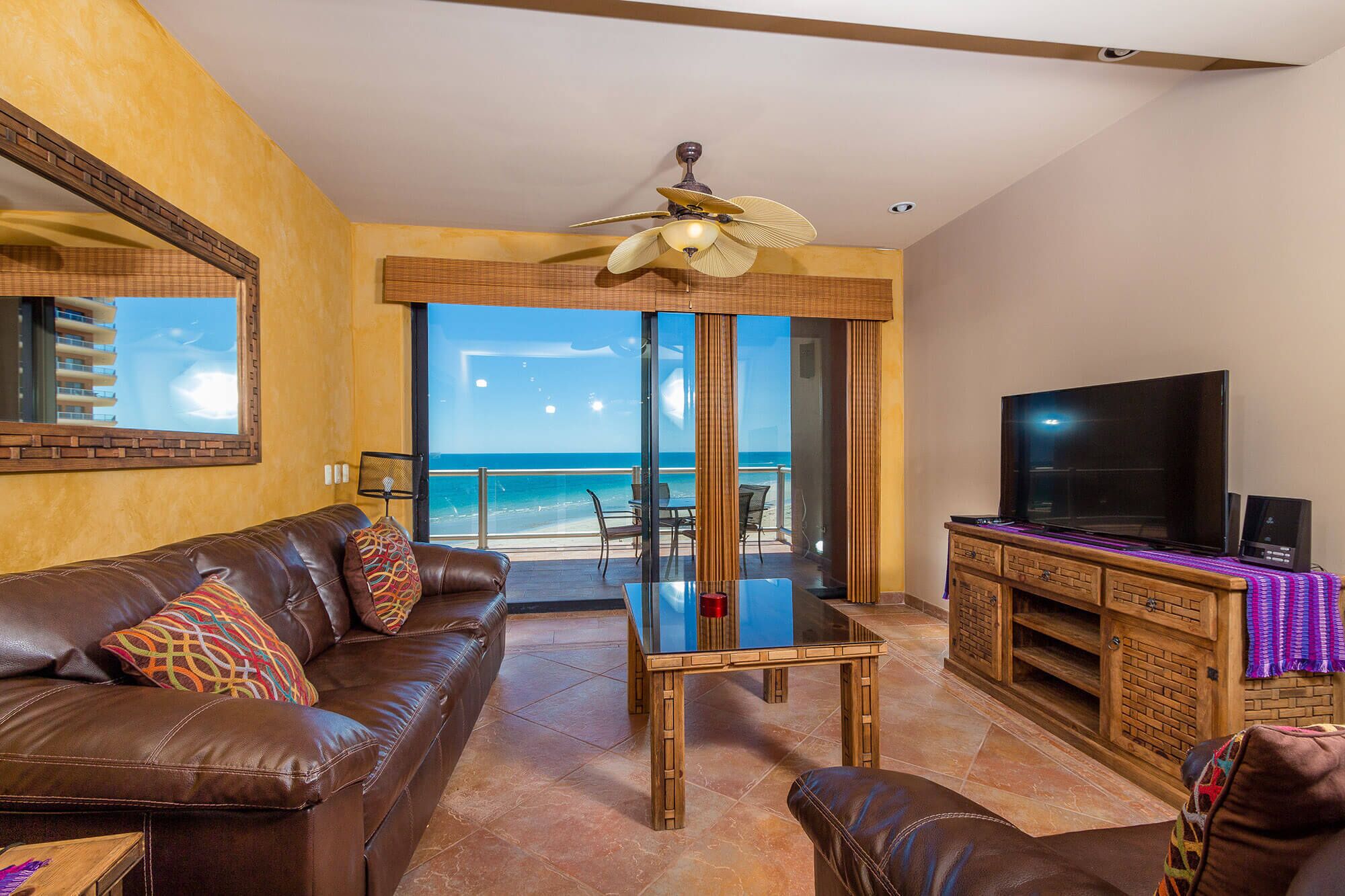 Las Palomas Coronado 407 Two Bedroom - Two Bath, Breathtaking Ocean Front 2 Bedroom Las Palomas Phas