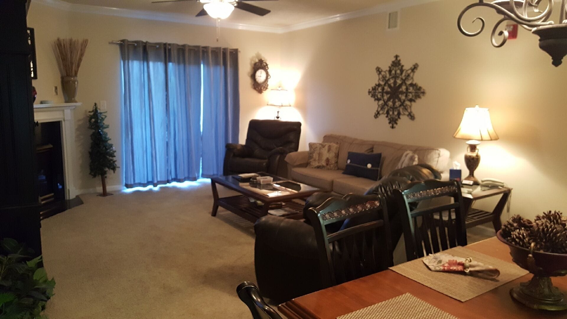 Pigeon Forge, Gatlingburg,Whispering Pines , 2BR2BA,2pools,, free/Nights