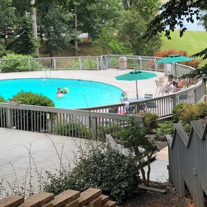 Piscine extérieure, piscine chauffée