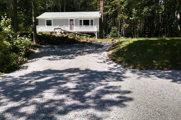 The Harbor Cottage at Barter's Point
