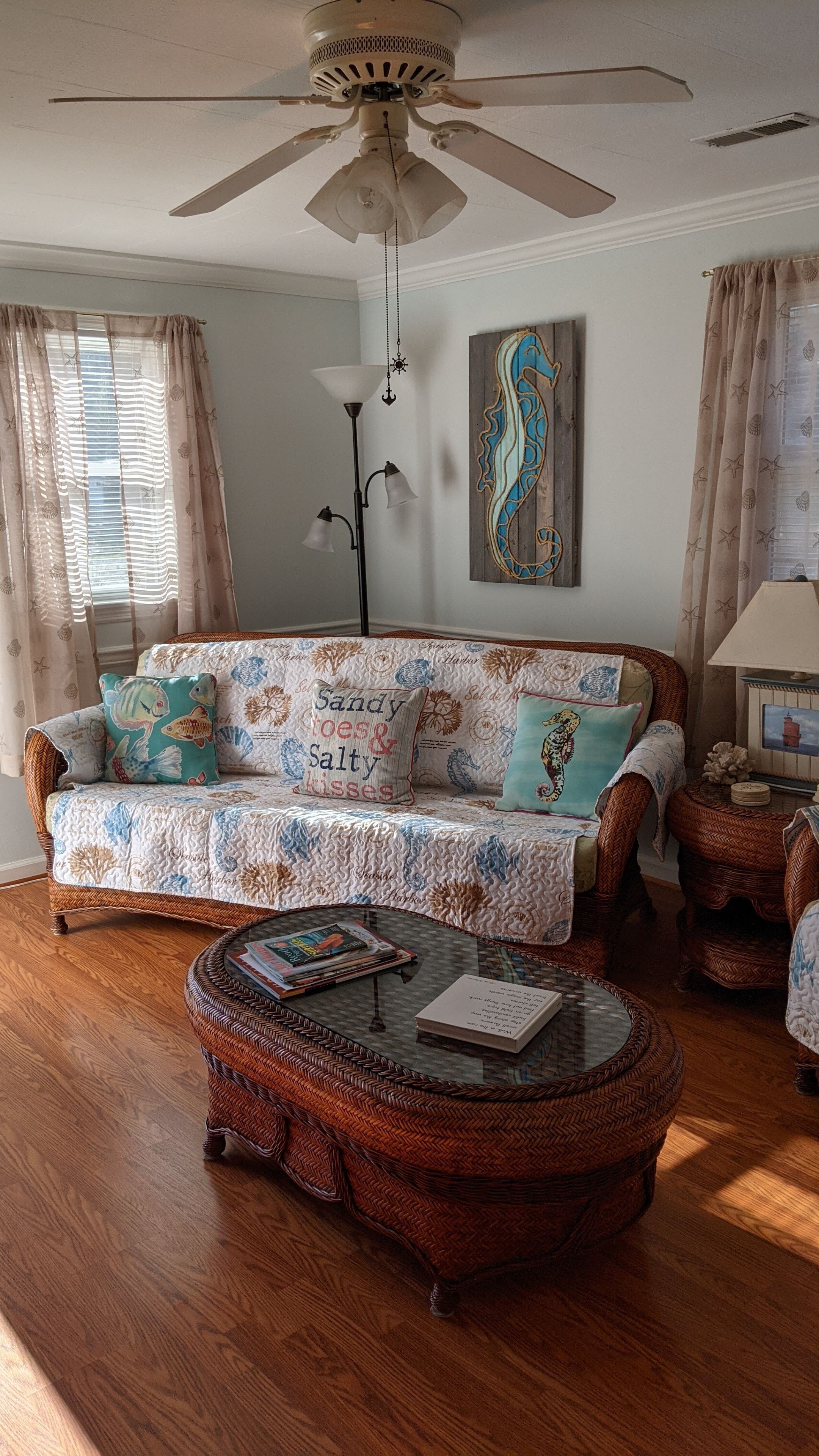 Relax at the Mystic Seahorse Cottage on Gwynn's Island!